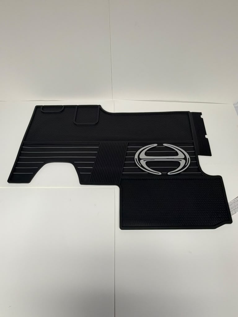 CAB - FLOOR MAT- L/XL HN001234326 $161.07